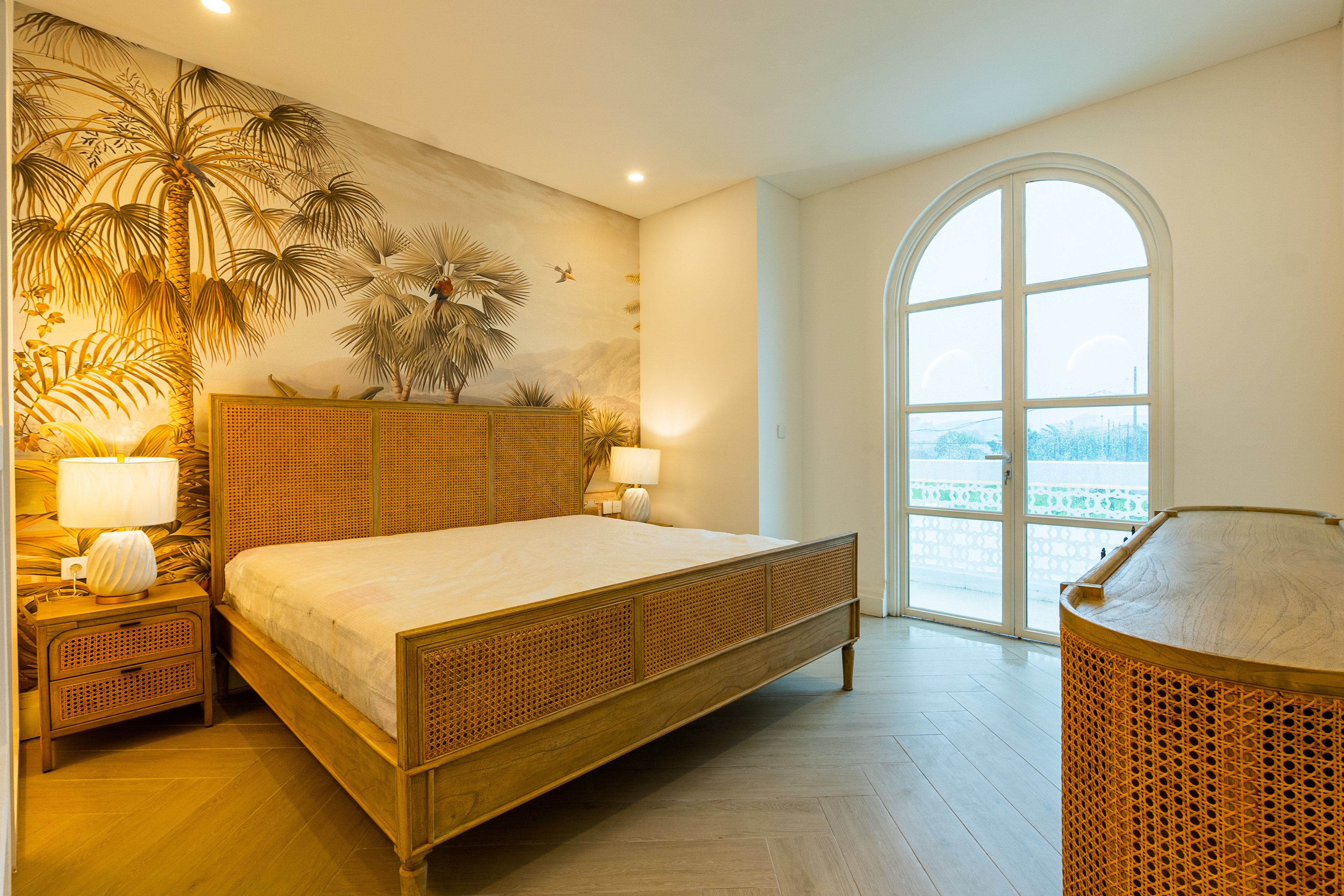 DDI03420-HDR